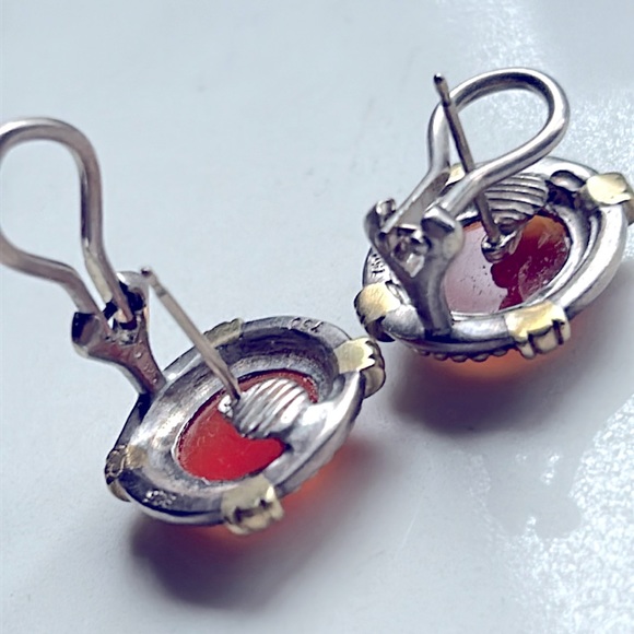 SLANE AND SLANE Column Bellus 18k gold and sterling silver with agate earrings. - Picture 4 of 5